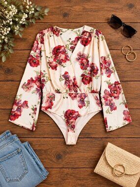 Raisonnel Floral Wrap Bodysuit Size M Ivory Bell Sleeve V-Neck